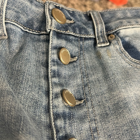 Forever 21 EUC Rhinestones Jeans - Picture 6 of 17